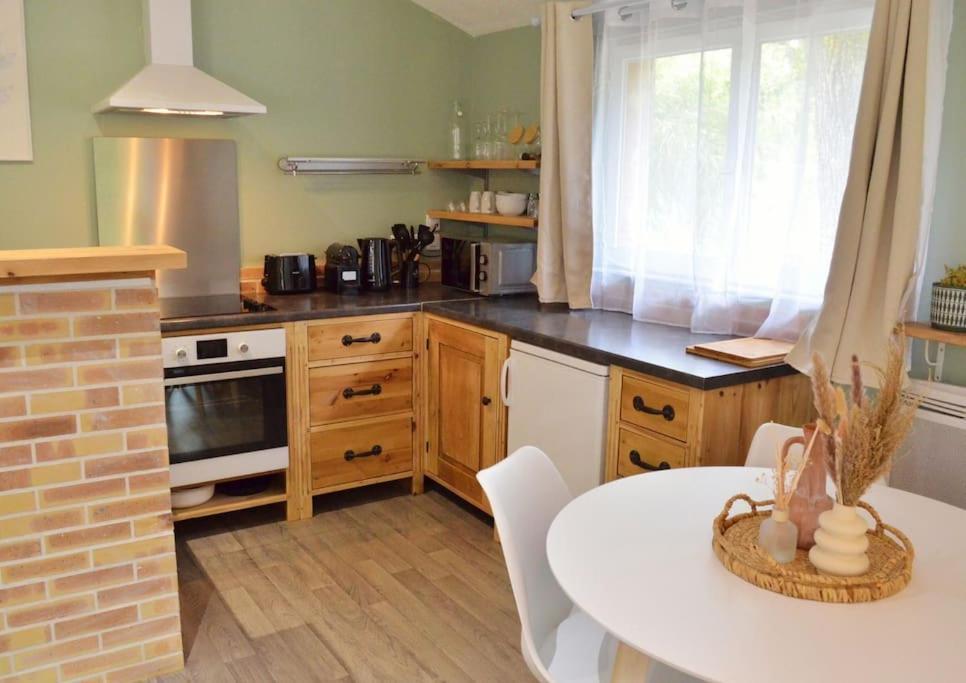 Chalet Cosy Au Coeur De La Foret De Broceliande Beignon Dış mekan fotoğraf